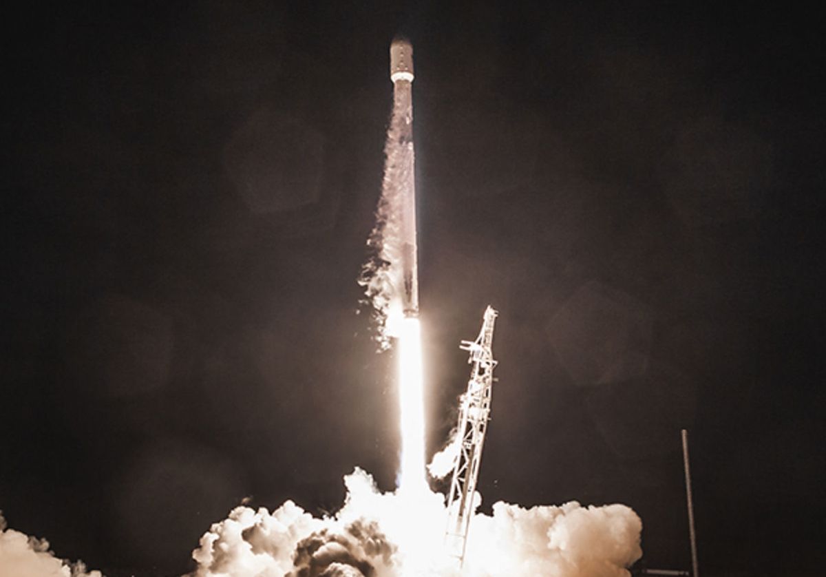 SpaceX veut lancer 30 000 satellites en orbite