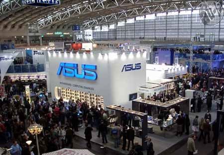 Stand Asus CeBIT 2011.