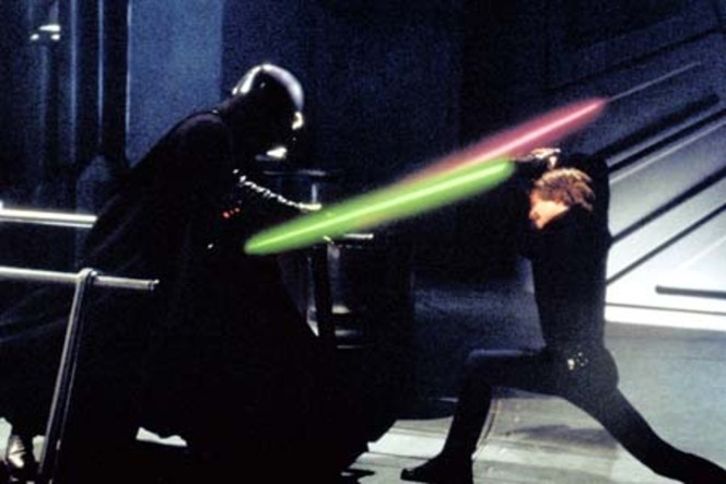 des-scientifiques-cr-ent-une-mati-re-proche-de-celle-des-sabres-laser
