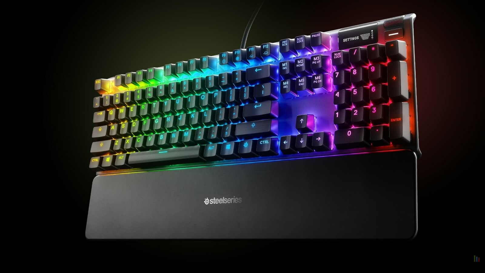Top 3 du jour: Garmin Forerunner 165 à 165¬, clavier SteelSeries Apex 7 140¬, PC portable Acer Nitro V 16 -28%