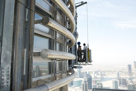 Street-View-Burj-Khalifa