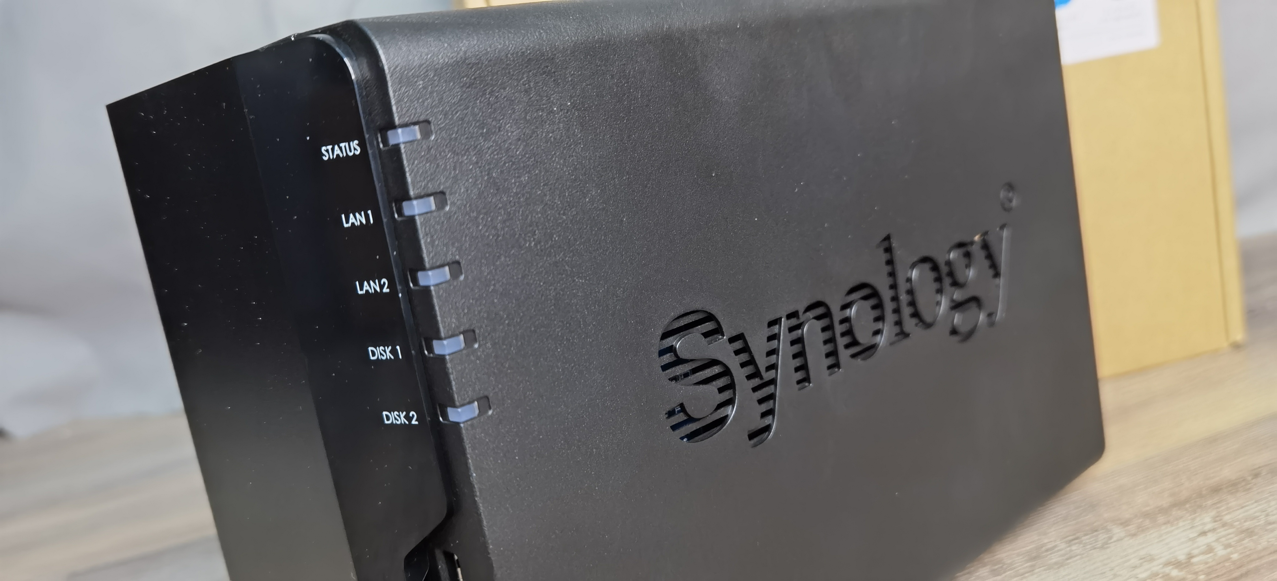 Synology DS220+_02