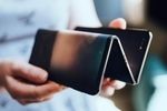TCL smartphone pliable