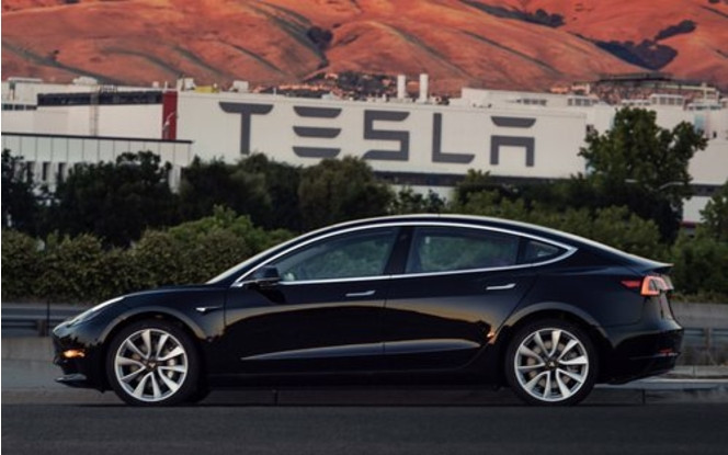Elon Musk : des vÃ©hicules Tesla Ã  25000$ d'ici 3 ans
