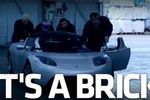 Tesla Motors brique