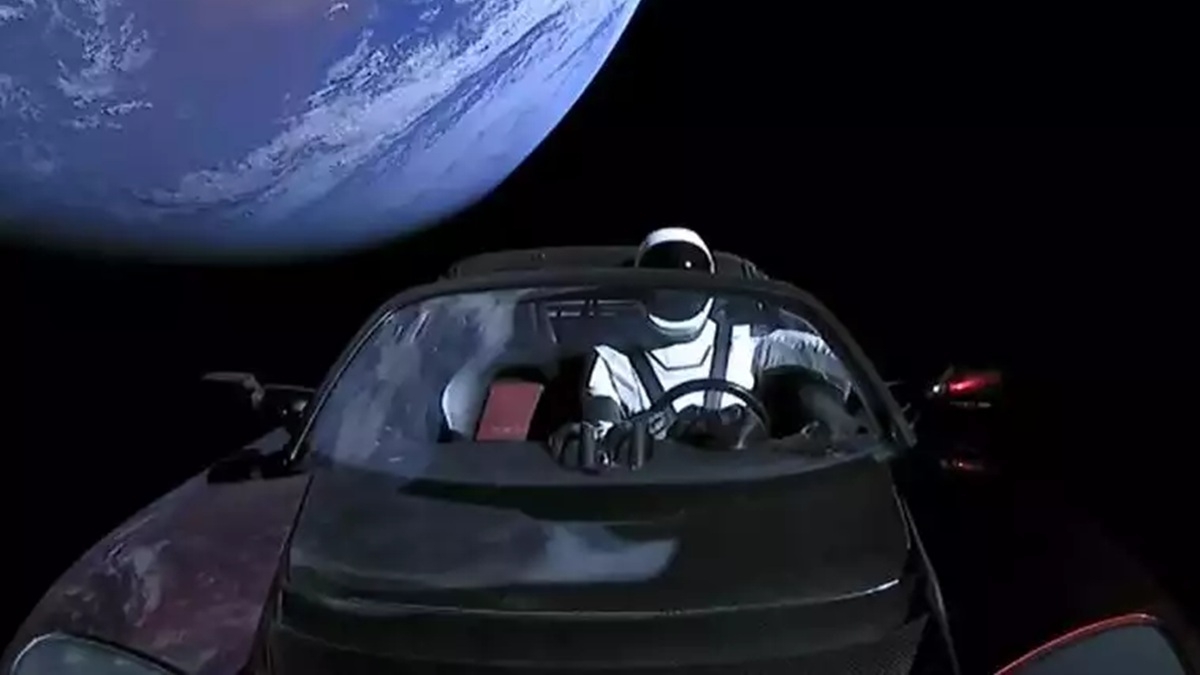 Tesla roadster starman
