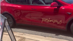 Tesla : à Austin, les robotaxis deviennent vraiment sans chauffeur humain