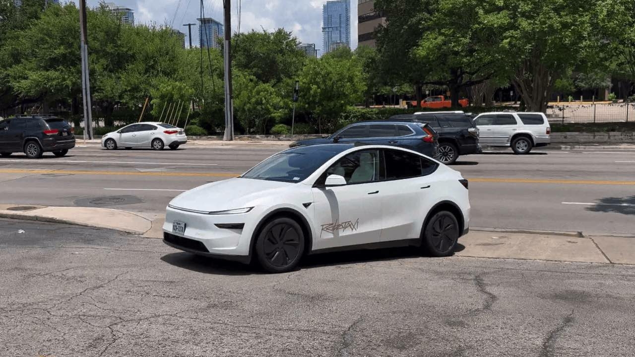 Tesla Robotaxi