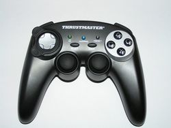 test manette thrustmaster run and drive wireless 3 in 1 image (5)