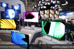 The-Samsung-ES8000-Smart-TV