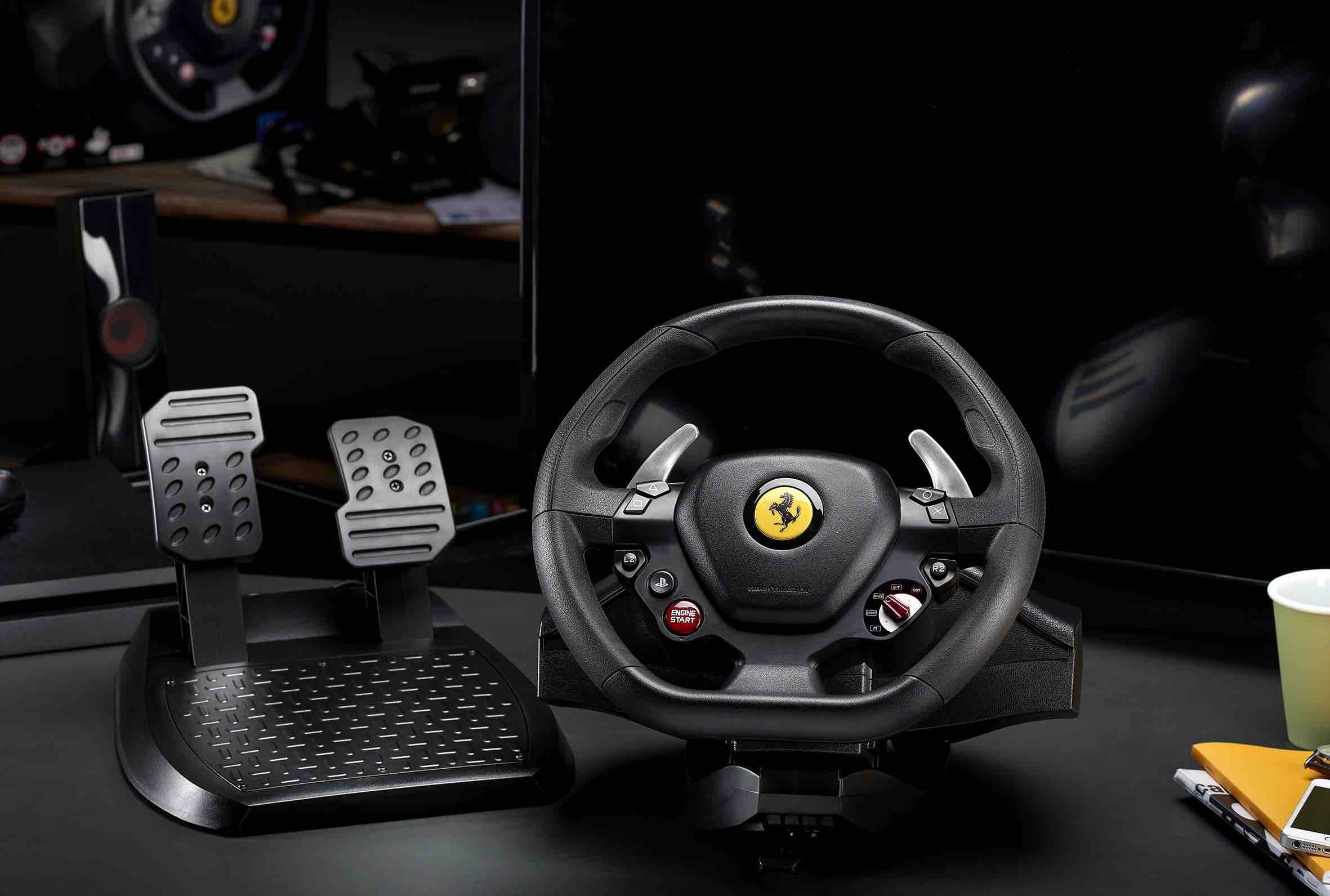 Thrustmaster T80 RW - E?dition Ferrari 488 GTB.