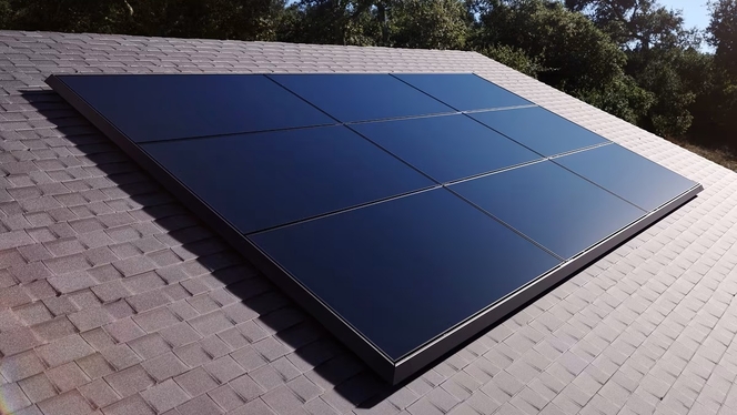 Toit panneaux solaires