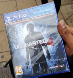 Uncharted 4 - exemplaire