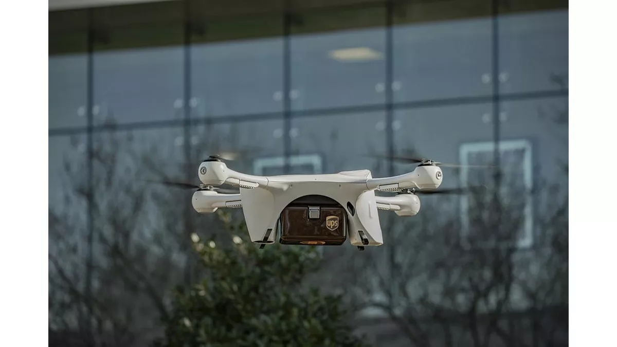 UPS lance son service de livraison d'échantillons médicaux par drone volant