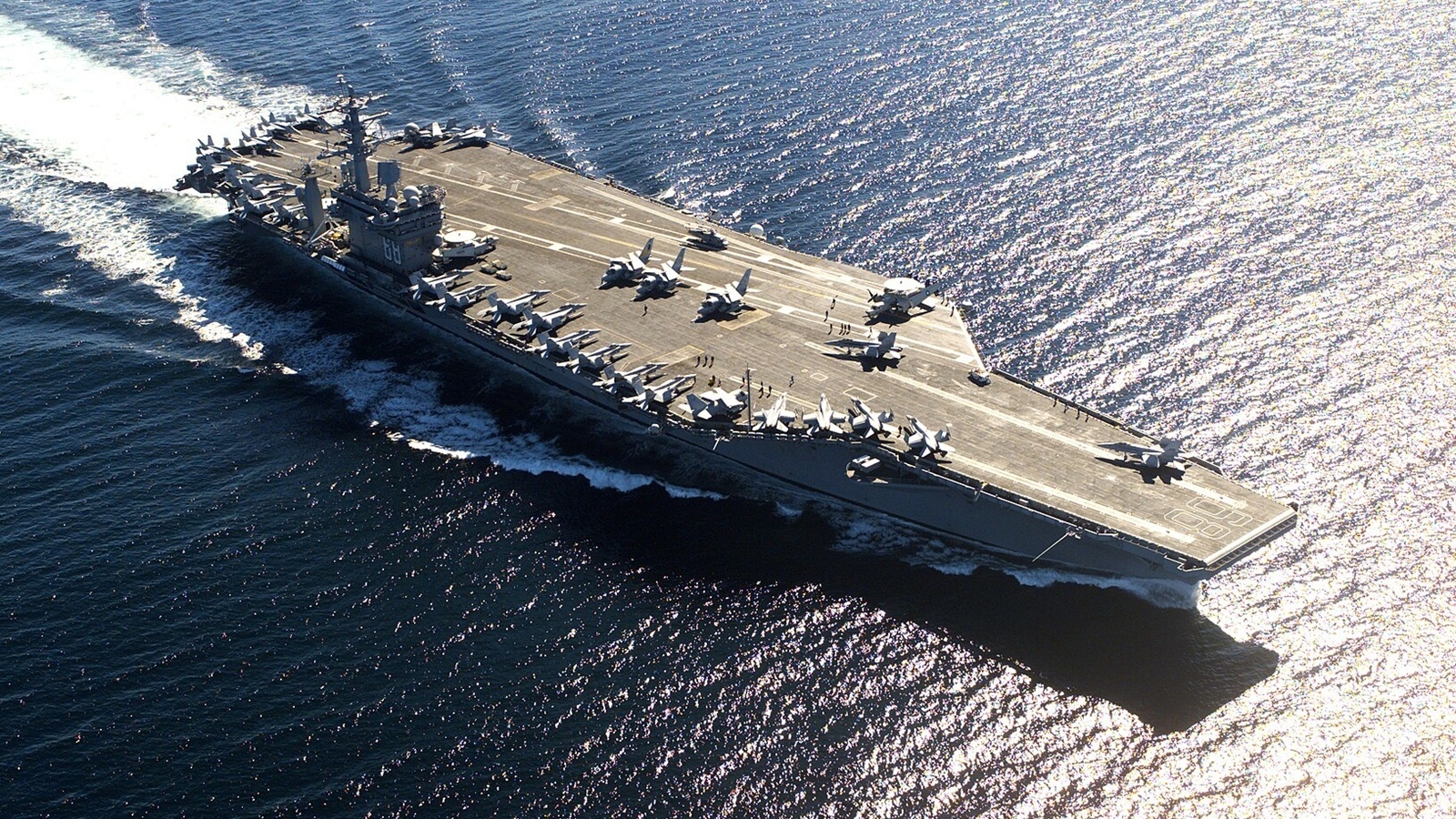 USS Nimitz porte avions  02