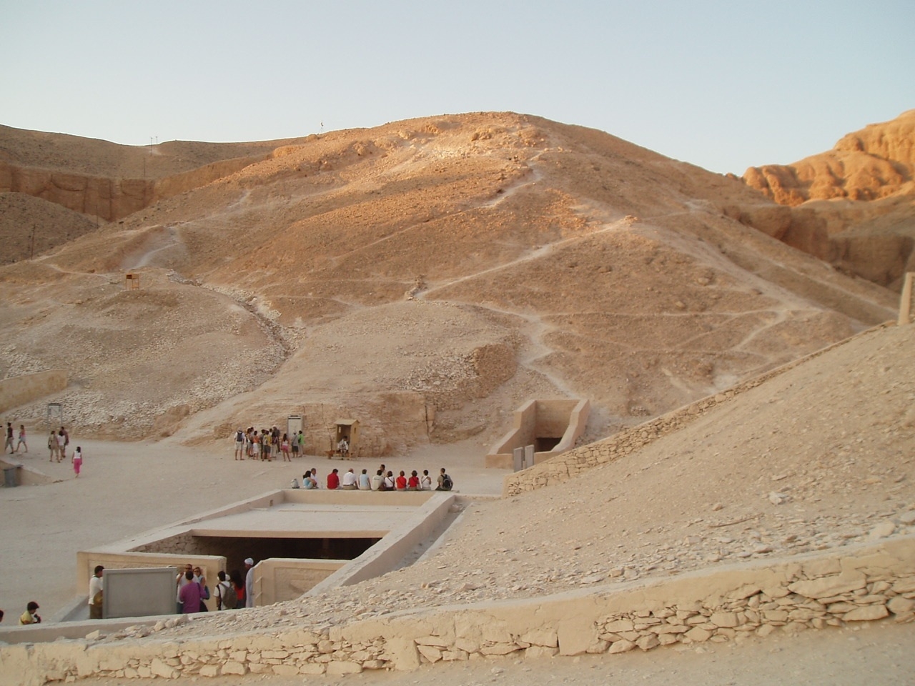 Vallee des rois tombeau Toutankhamon Wikipedia