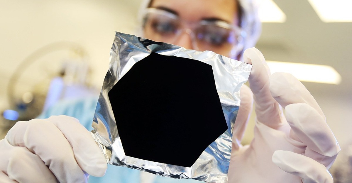 vantablack 02