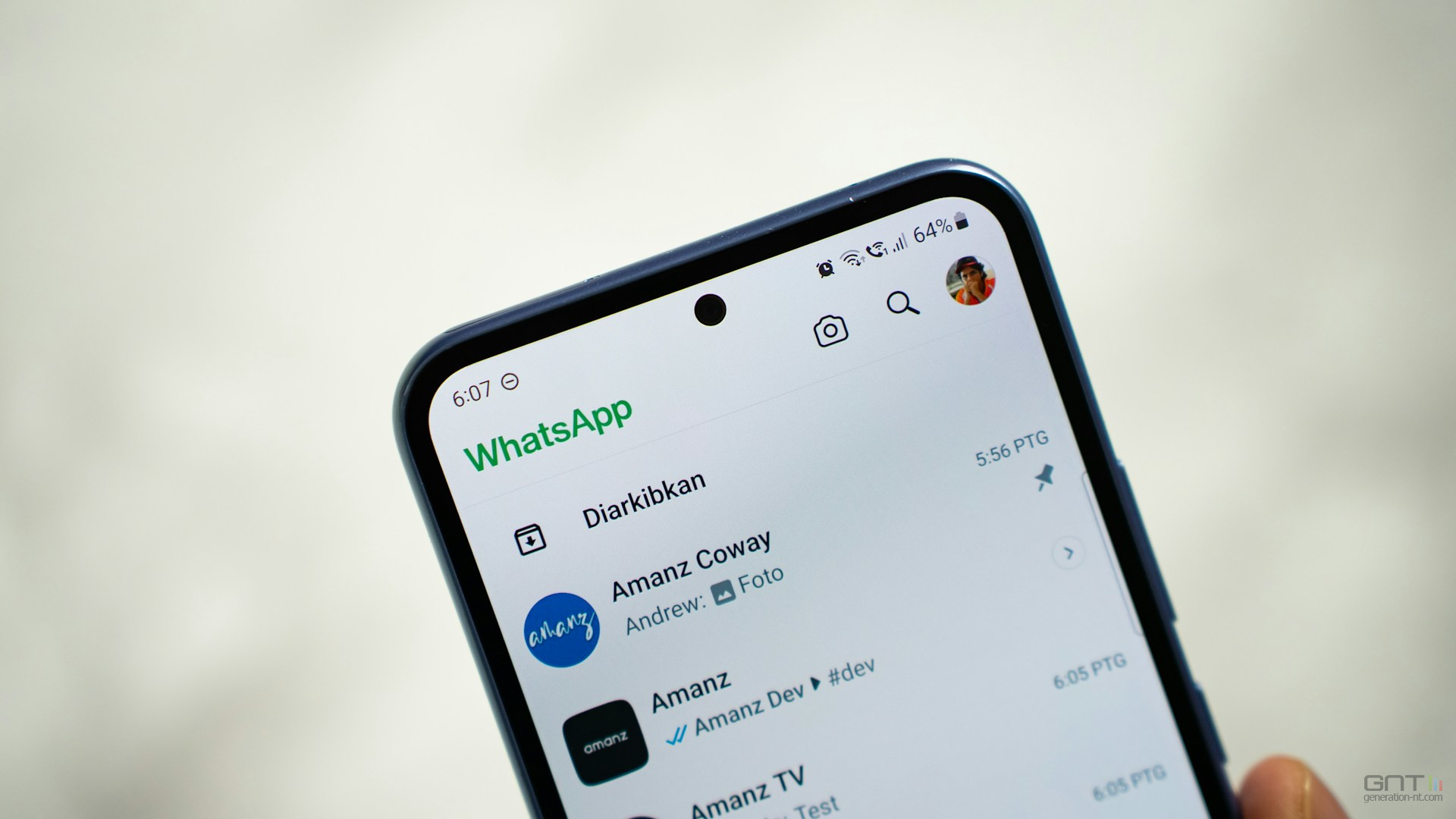 WhatsApp bientôt forcé de réagir à la désinformation ?