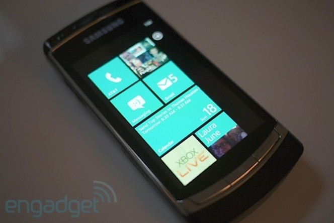 Windows Phone 7 Engadget 01