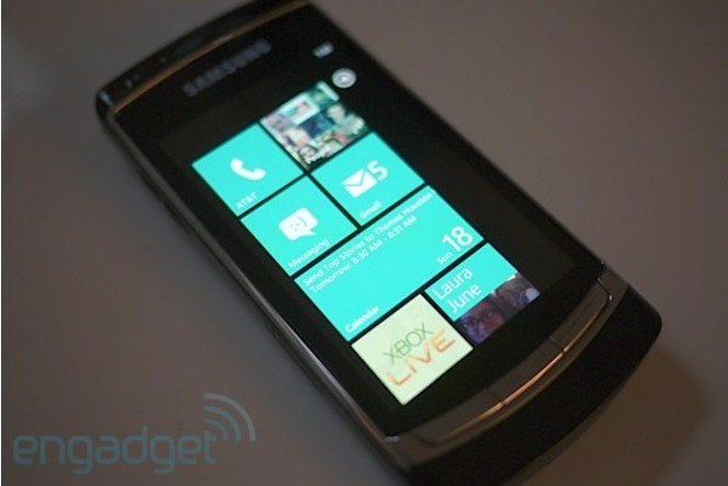 Windows Phone 7 Engadget 01