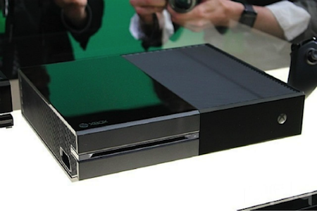 Xbox One - console
