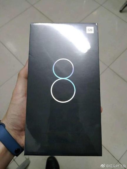 Xiaomi MI 8 1