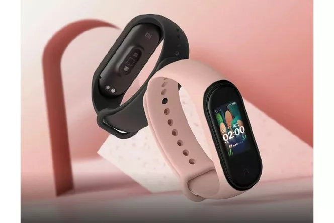 Xiaomi Mi Smart Band 4 : le bracelet connecté à écran couleur arrive en  France