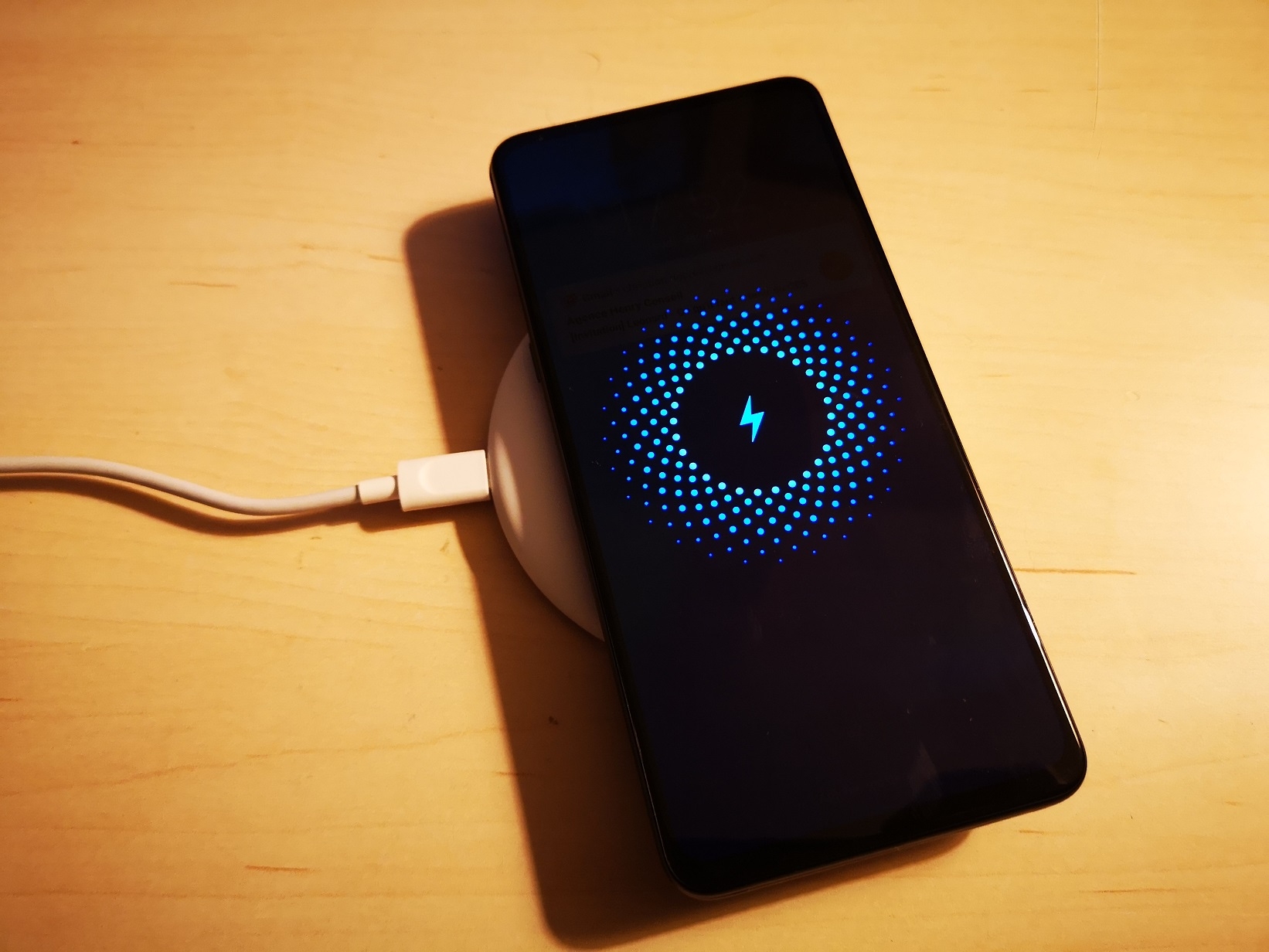Xiaomi Mi Mix 3 recharge sans fil 01