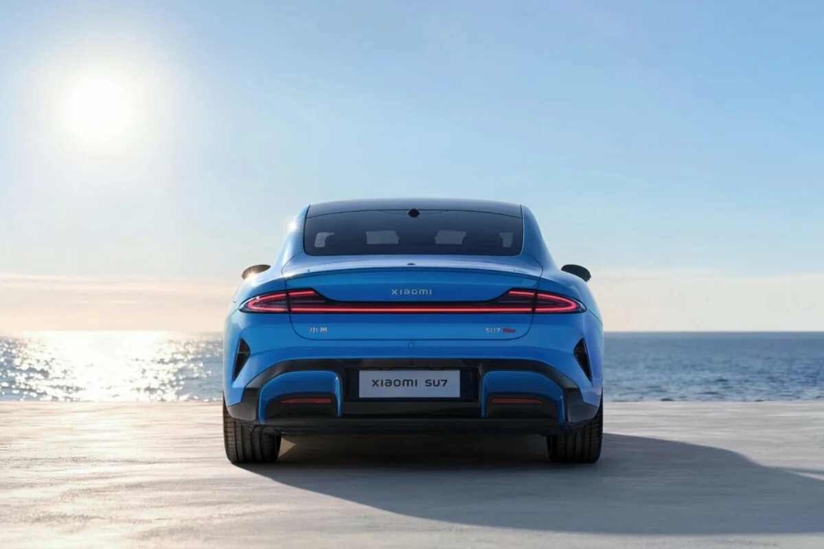 Xiaomi Su7 02