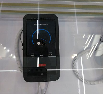 ZTE Gigabit Phone 02